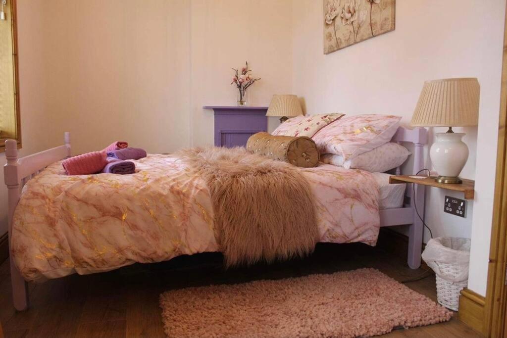 3 Bedroom Terrace Holiday Home Great Torrington Exterior foto